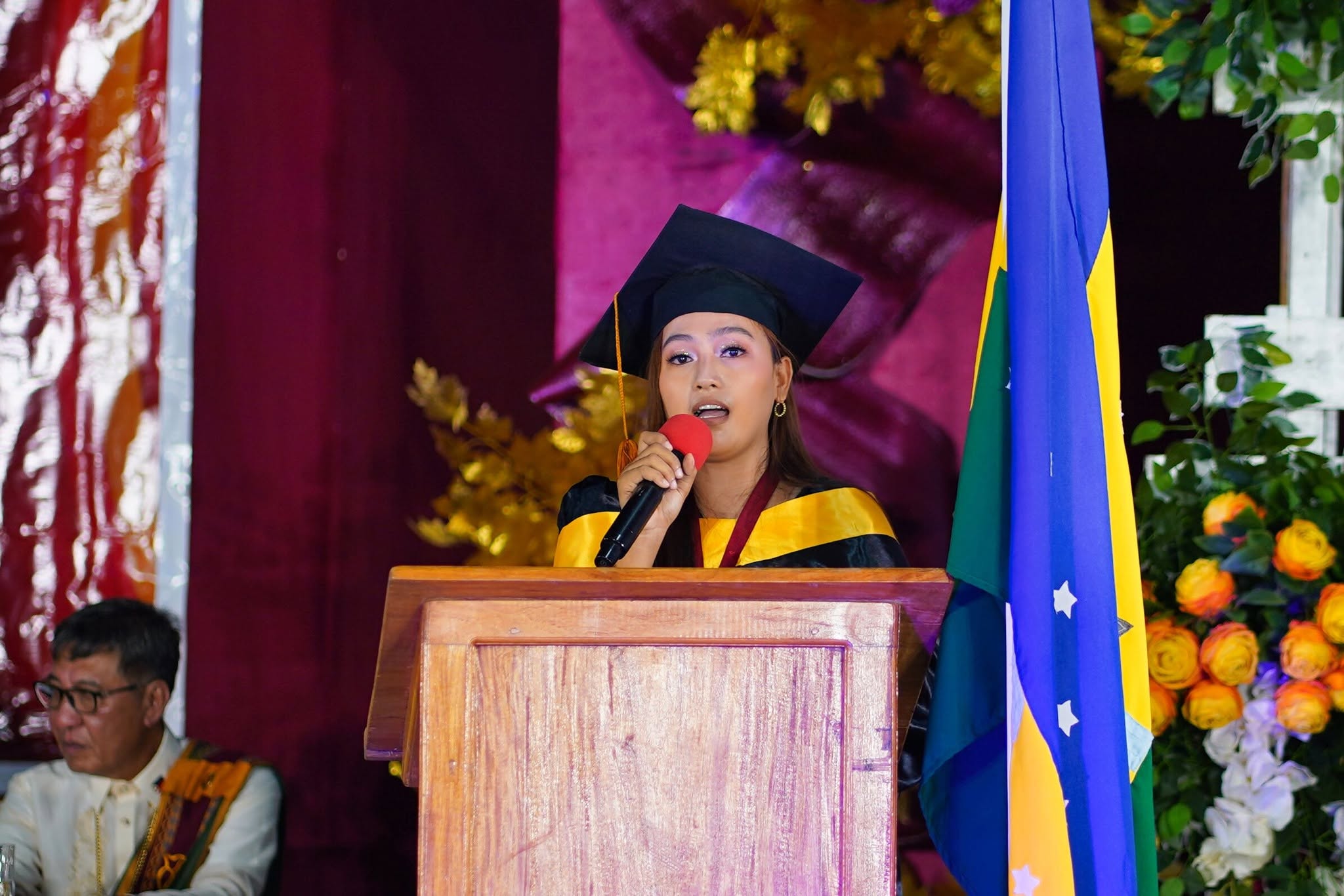 GRAD-AT-CALAYAN-PHOTOSET photo 9